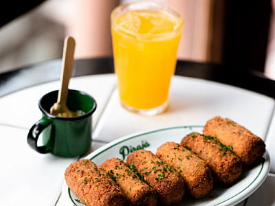 Com clima carioca, Pirajá abre unidade no Shopping Tamboré