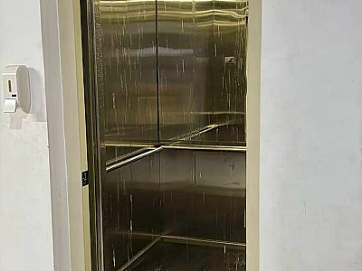 Condomínio Win Alphaville fica sem elevadores após rompimento de tubulação