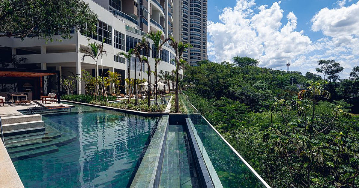 The Lake oferece unidades com pé-direito de 5,6 metros e quatro vagas de garagem