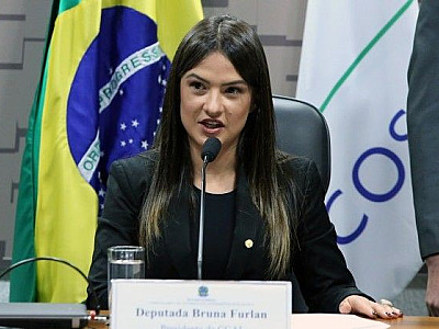 Bruna Furlan teve perfil do Facebook ‘clonado’