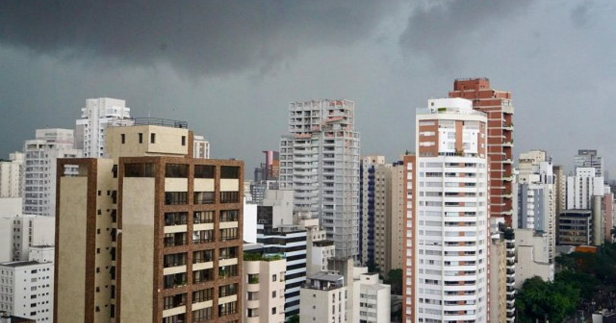 Defesa Civil alerta para início de semana com chuva forte na região