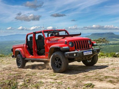 Jeep Gladiator ganha dose extra de proteção na linha 2023