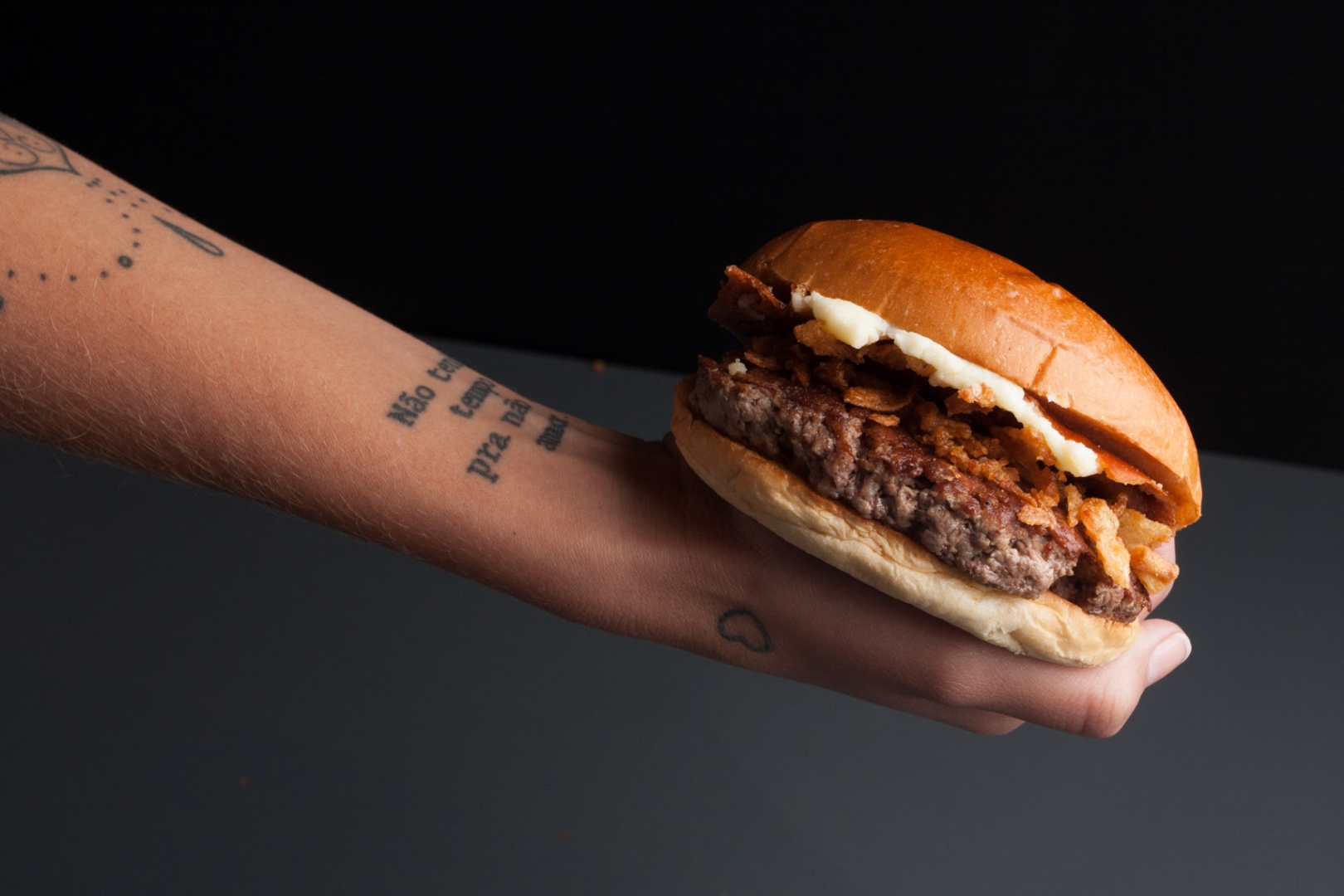 Bullguer comemora 5 anos com edição limitada do Padoca