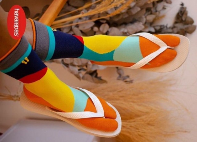 Havaianas lança meias especiais para usar com chinelo