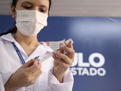 Governo de SP anuncia imunização de novos grupos com comorbidades e deficiências contra a Covid-19
