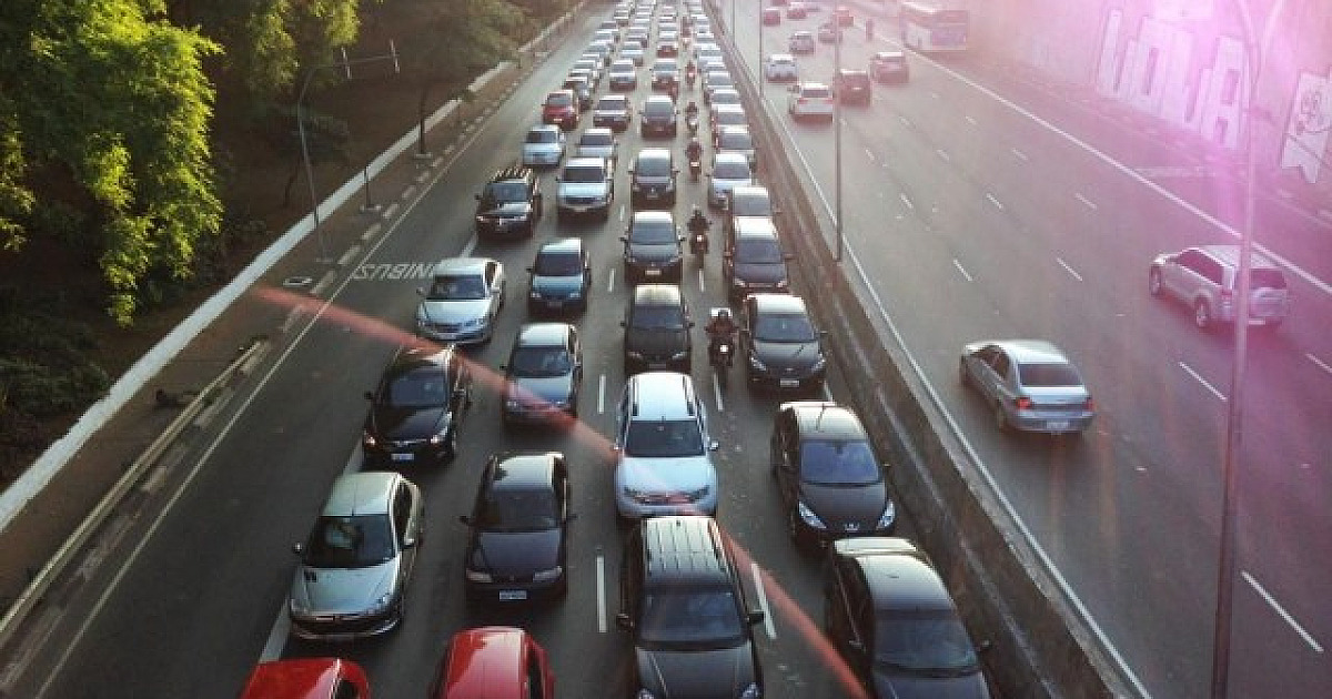 Prefeitura suspende regime emergencial de restrição de veículos em São Paulo