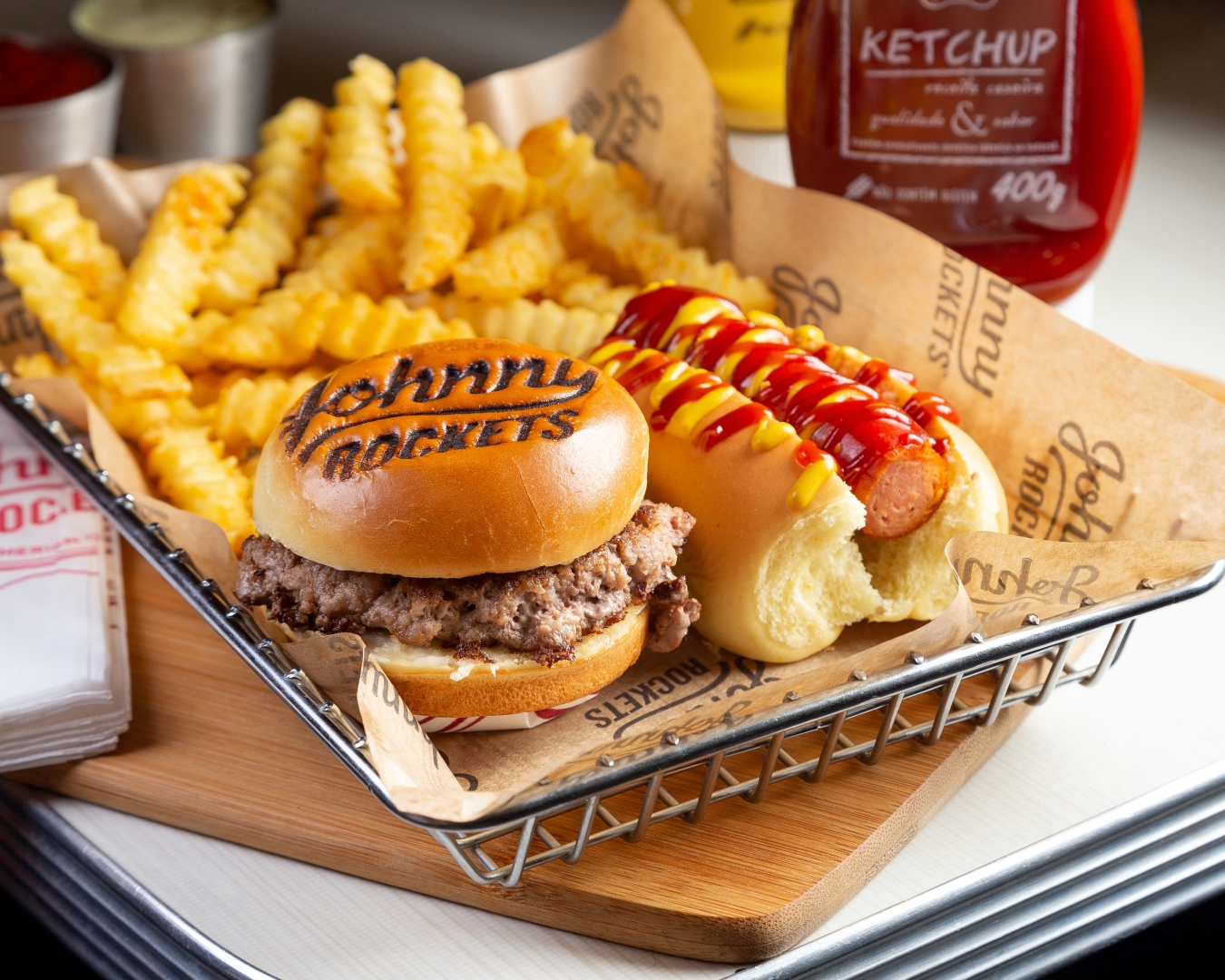 Johnny Rockets e Sí Señor criam ações especiais para o Dia das Crianças