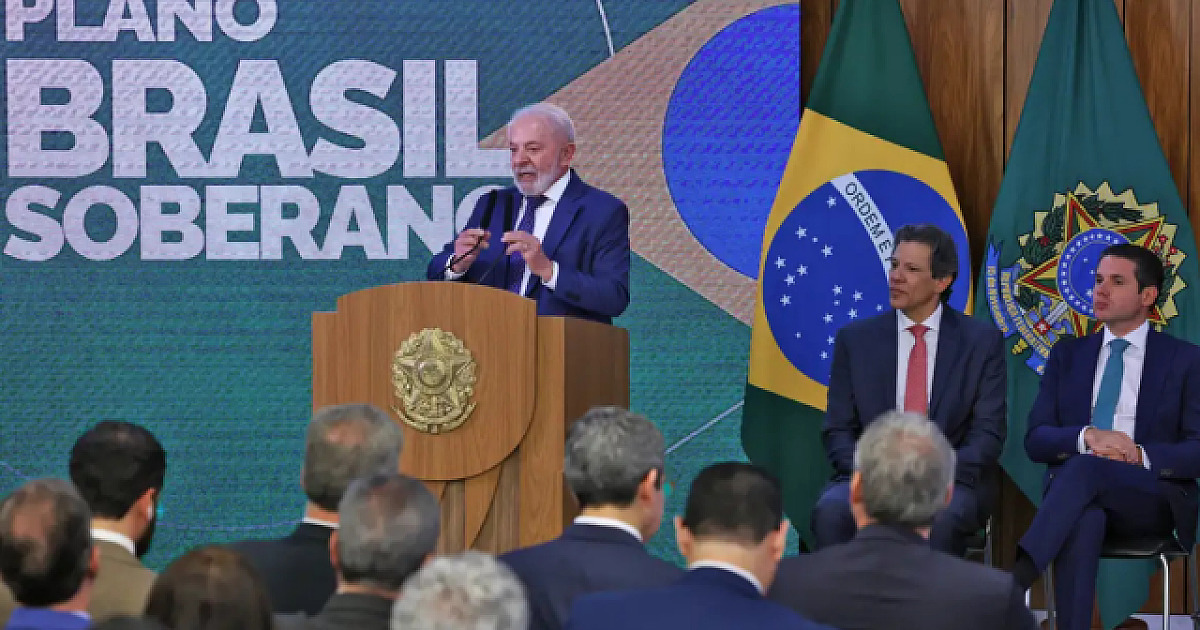 Governo anuncia 'socorro' de R$ 30 bi em crédito para setores afetados por tarifaço