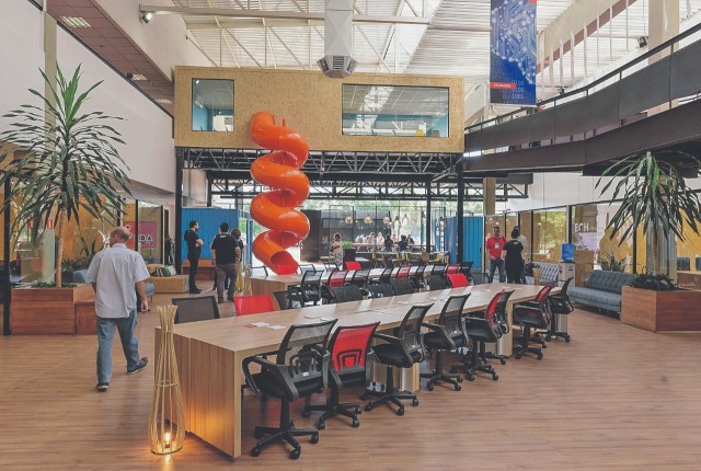 Vantagens de realizar eventos em coworking