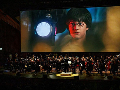 Com orquestra ao vivo, “Harry Potter e a Pedra Filosofal in Concert” chega ao Brasil