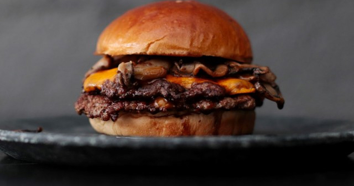 Seven Kings lança burger para o St. Patrick's Day