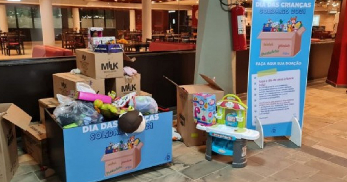 Pelas crianças, moradores do bairro se mobilizam para doar brinquedos