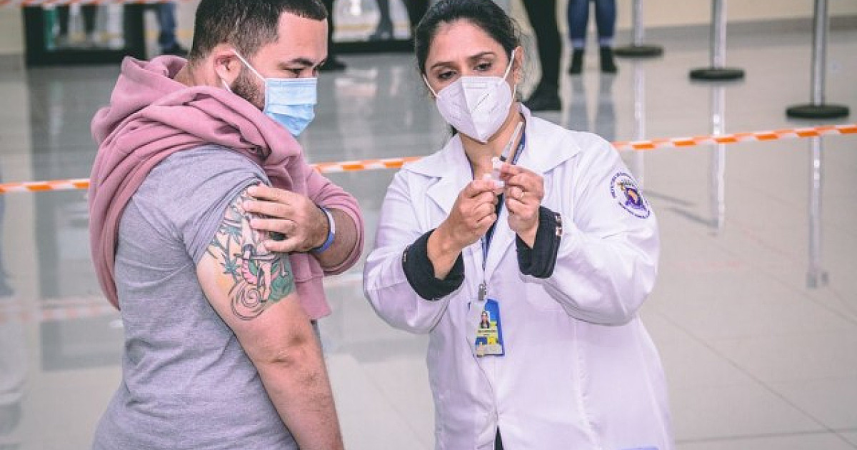 Em Santana de Parnaíba, população será convocada para tomar terceira dose