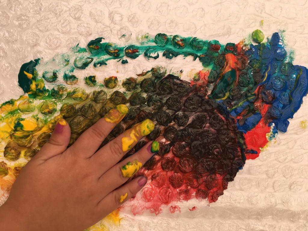 Um colégio, 5 compromissos