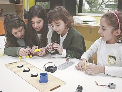 Escola Internacional de Alphaville oferece metodologia STEAM