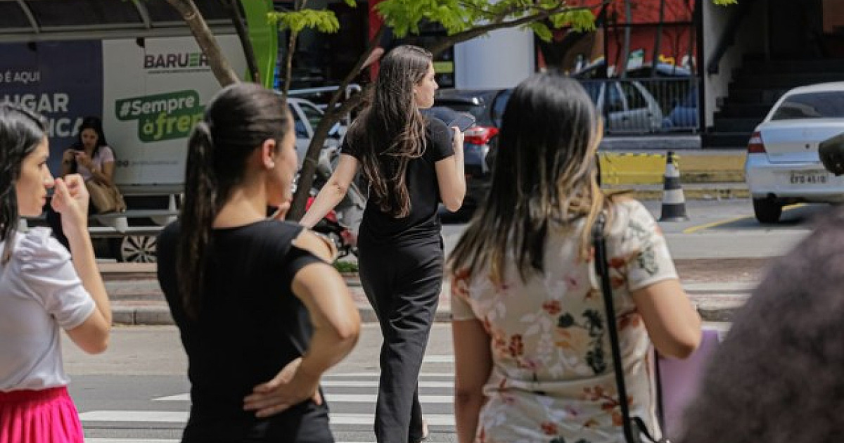 Mulheres são a maioria em Barueri e Santana de Parnaíba, aponta Censo 2022