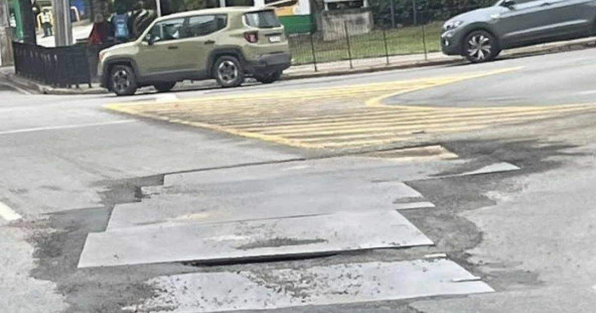 Moradores de Alphaville reclamam sobre as condições do asfalto da Alameda Rio Negro