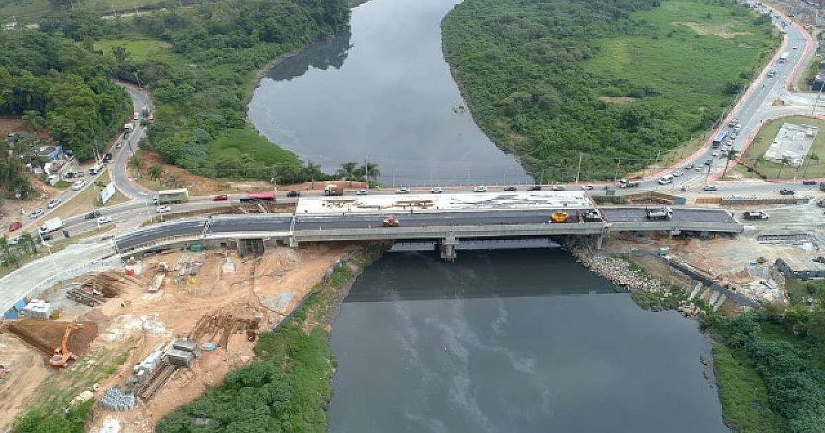 Trecho da nova ponte em Santana de Parnaíba é liberado