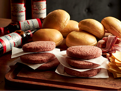 Mania de Churrasco celebra Dia do Churrasqueiro com ação especial