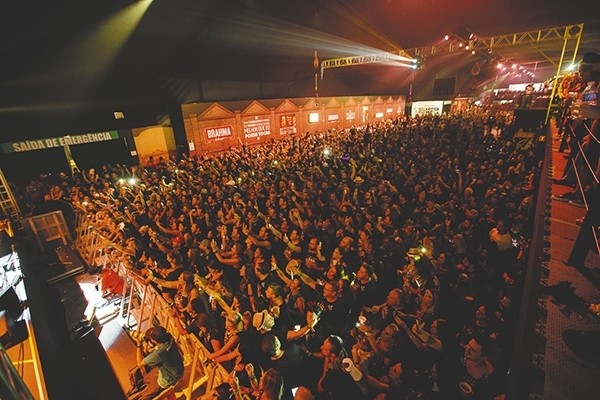 Gilberto Gil e Alceu Valença farão shows no Camarote Bar Brahma