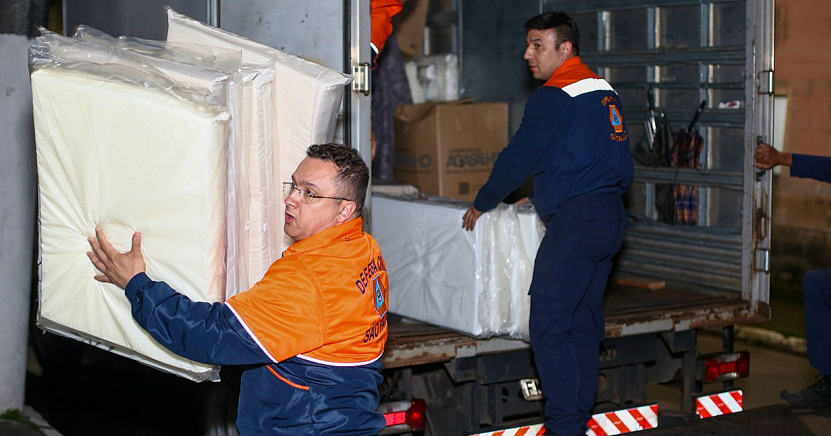 Governo de SP firma parceria com voluntários para reforçar atuação da Defesa Civil