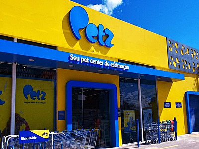 PETZ celebra 18 anos com sorteios de Jeep Compass, iPhone 11 e vale compras de R$ 2 mil