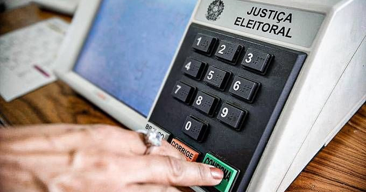 Congresso aprova mais de R$ 4,9 bi para fundo eleitoral