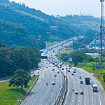 Fluxo na Castello Branco deverá aumentar no Natal e ser menor no Ano Novo, segundo Ecovias