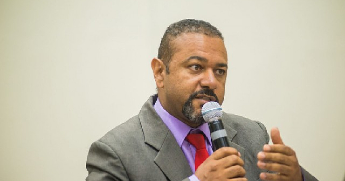 Vereador propõe PL para fiscalizar vacinação e multa para ‘fura fila’