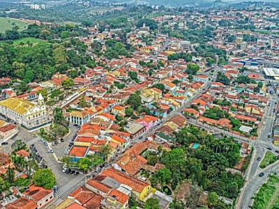 Municípios têm alta de mais de 60% no número de domicílios