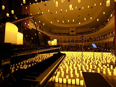 Starlight Concerts traz tributo a Coldplay e Queen à região