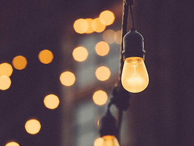 Moradores do bairro reclamam da alta no valor da conta de luz