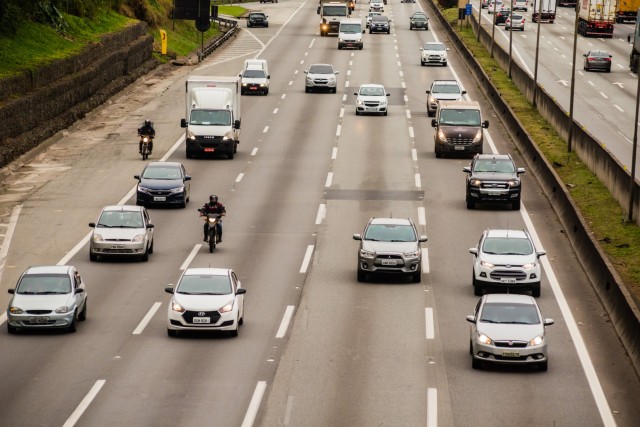 No feriado, 124 mil veículos devem passar pela Castello Branco