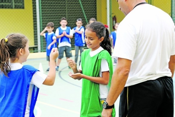 Plataforma on-line de estudo chega à escola Chácara