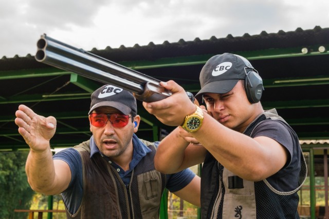 Discussão sobre armas aumenta procura por cursos de caça e tiro