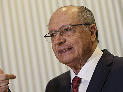Alckmin: Justiça dos EUA vai se pronunciar sobre tarifaço; há questionamentos internos