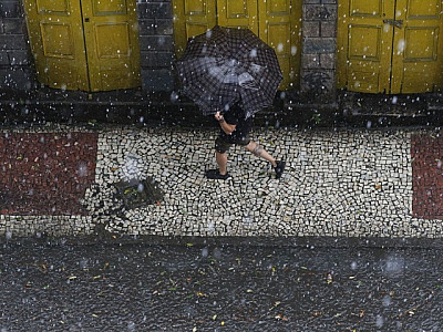 Defesa Civil emite alerta para chuva forte e intensa na região