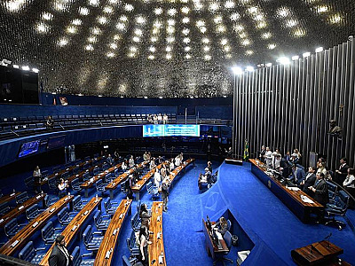 Senado derruba decreto sobre alterações no IOF