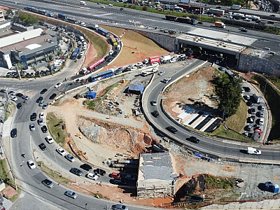 Obras do Trevo de Alphaville superam 70% de conclusão, informa ViaOeste
