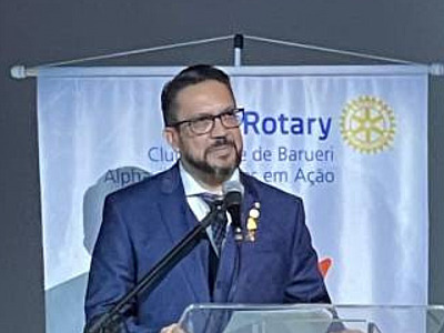 Rotary Club de Barueri Alphaville empossa novo presidente