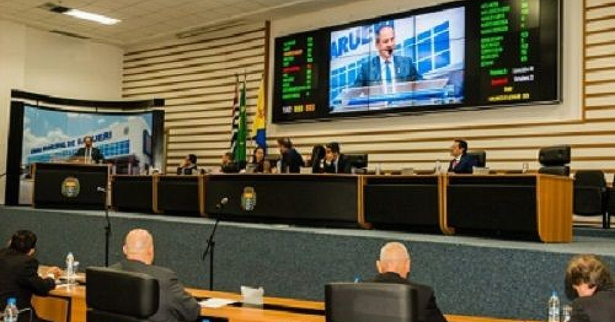 Servidores da Câmara de Barueri estão 100% imunizados