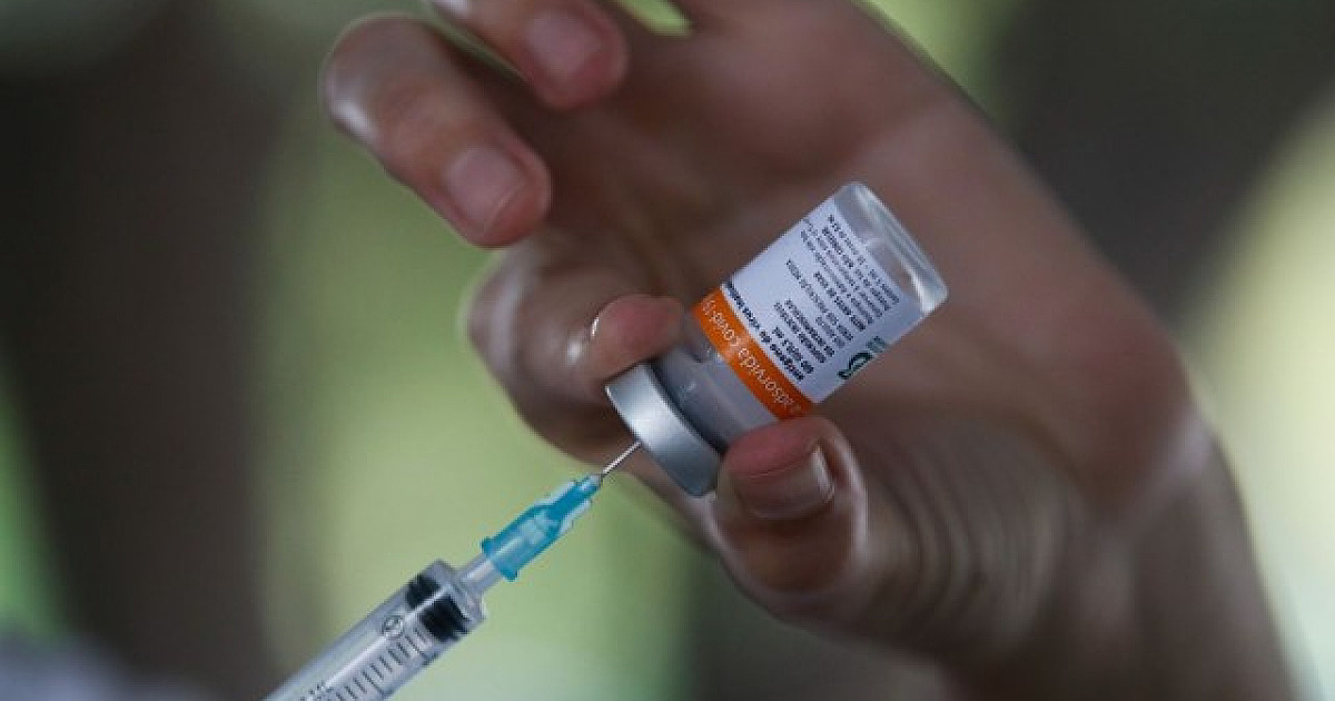 Governo de São Paulo anuncia para início de maio vacinação para pessoas com doenças crônicas