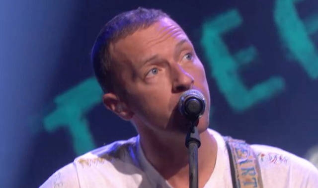 Artistas se mobilizam para fazer shows nas redes sociais durante quarentena