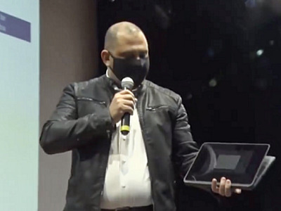 Para turbinar educação, Tonho compra mais de 5 mil chromebooks