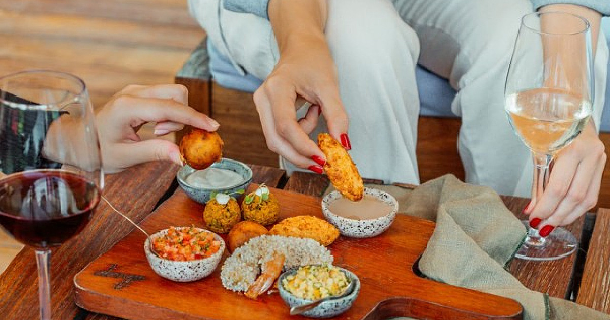 Fábrica de Dengo aquece o inverno com degustação de vinhos e fondue de chocolate