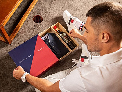 Tommy Hilfiger desenvolve presente exclusivo para o Dia dos Pais