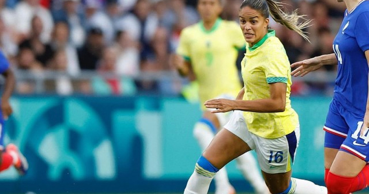 Seleção feminina enfrenta a Espanha por uma vaga na final olímpica nesta terça (6)