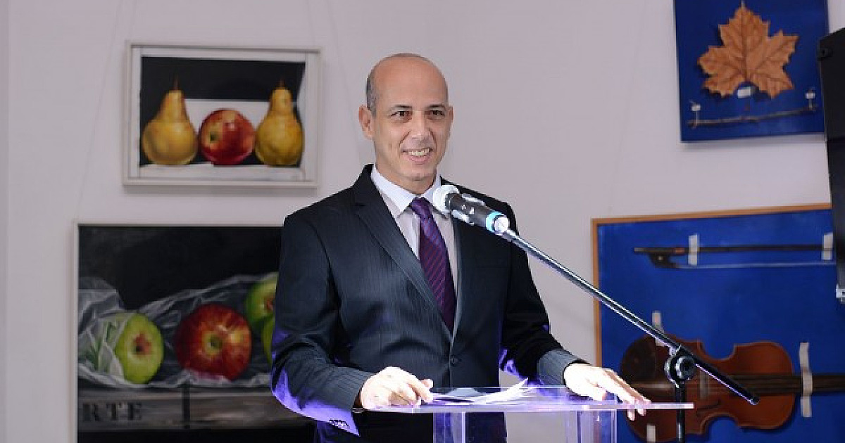 Presidente da ACIB sugere que governo federal suspenda intermédio dos bancos privados para concessão