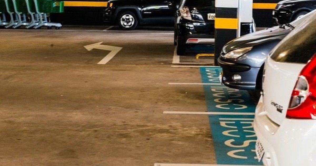 Barueri define regras para cartão
de estacionamento de idosos