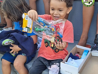 Projeto Caixa de Sapato realiza campanha de Natal